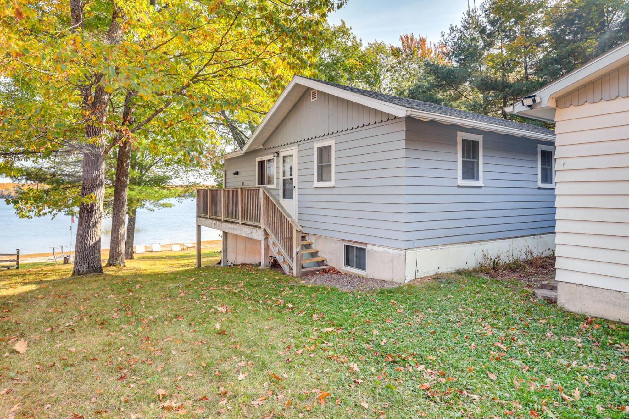 Lakefront Eagle River Cottage With Private Dock Exterior foto